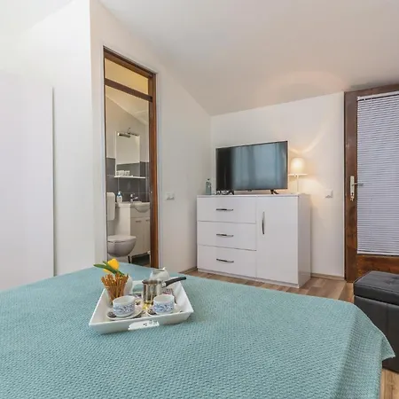 Apartman Two-bedroom In Cervar Porat Porec
