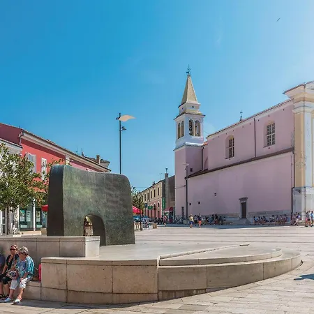 Two-bedroom In Cervar Porat Appartement *