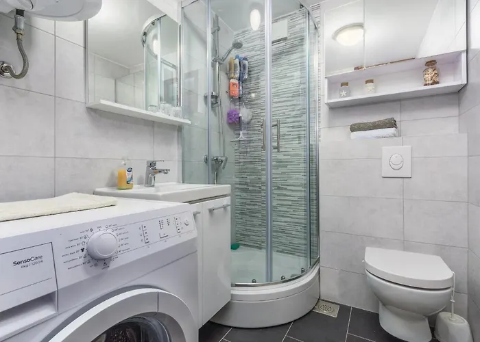 Appartement Two-bedroom In Cervar Porat *